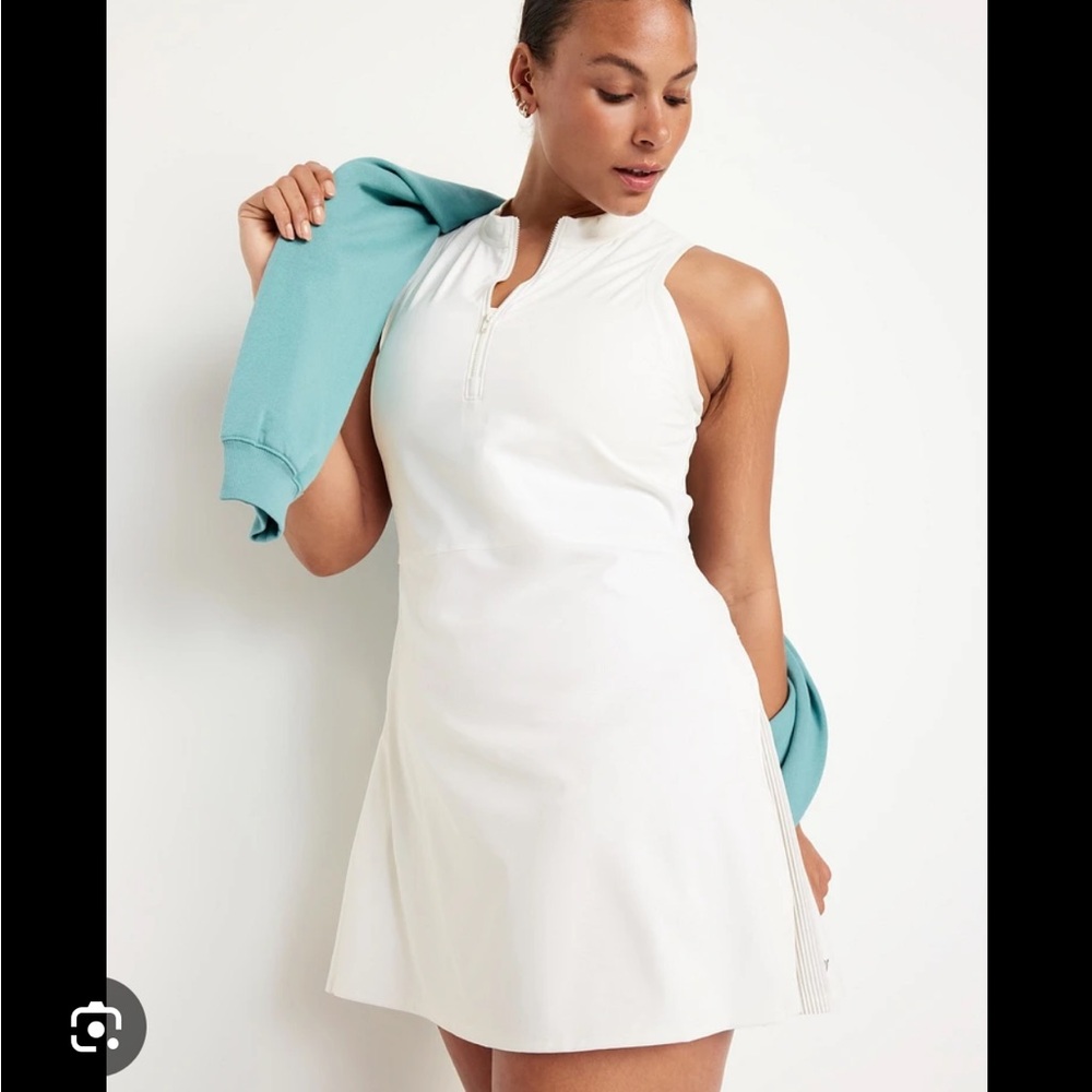 Old Navy Active Powersoft Dress Small White Sleeveless 1/4 Zip Summer  Tennis